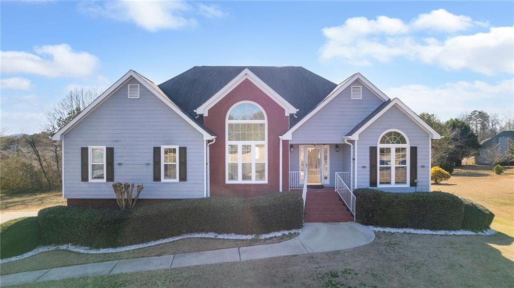 5 bedroom, 3 bathroom single family residence sold at 23 Green Apple Court, Taylorsville, GA 30178