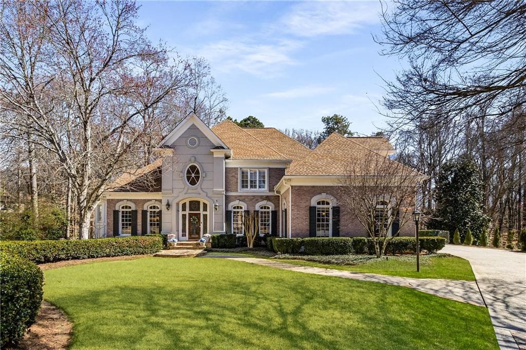 5 bedroom, 6 bathroom single family residence sold at 715 Newport Hollow, Alpharetta, GA 30005