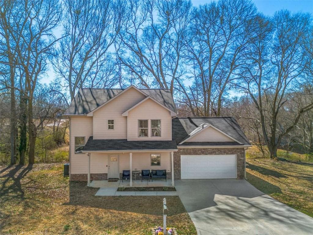 221 Cobb Drive, Royston, GA 30662 — most recent listing photo