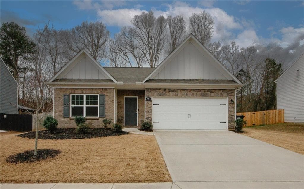 3 bedroom, 2 bathroom single family residence sold at 924 Creekview Road, Athens, GA 30606