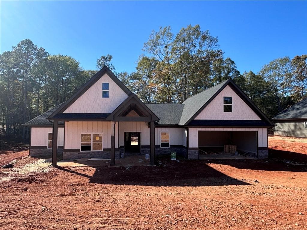 4 bedroom, 3 bathroom, 2,373 sq ft single family residence sold at 152 White Oak Way, Monroe, GA 30655