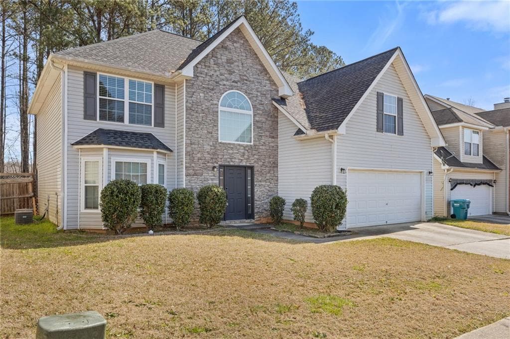4 bedroom, 3 bathroom single family residence sold at 1116 Oak Hollow Lane, Hampton, GA 30228