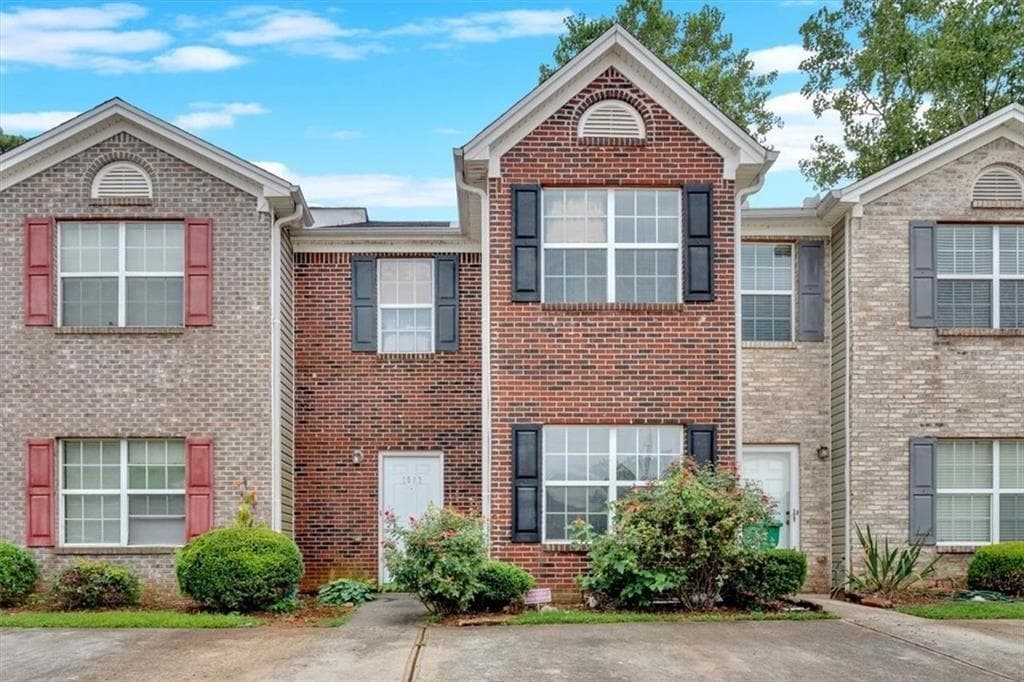 1573 Eastern Sunrise Lane, Decatur, GA 30034 — most recent listing photo