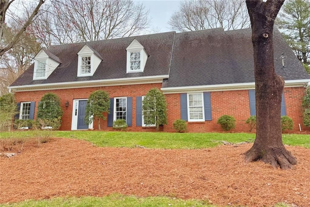 4 bedroom, 3 bathroom single family residence sold at 5547 NAYLOR Court, Peachtree Corners, GA 30092