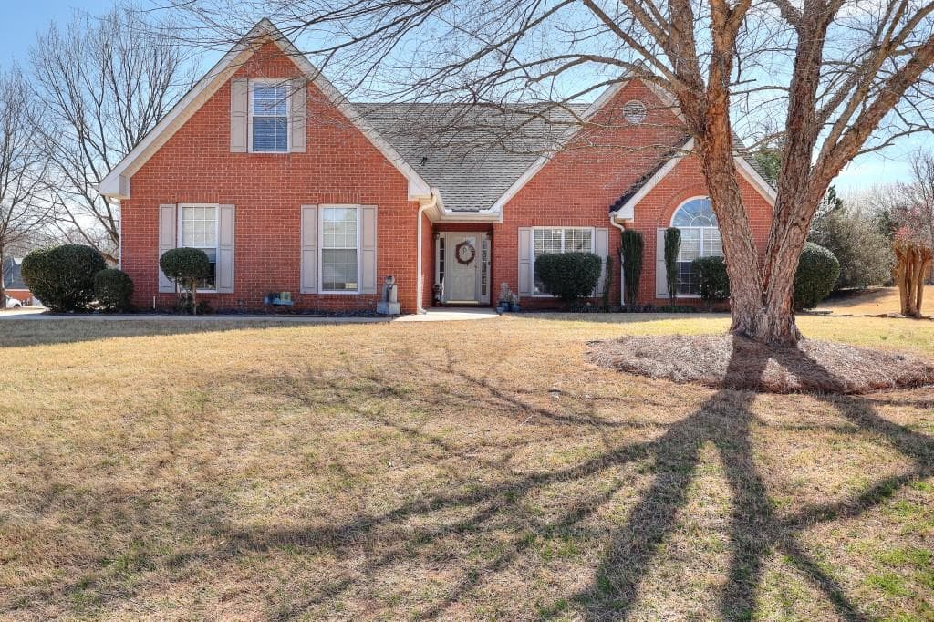 4 bedroom, 3 bathroom single family residence sold at 1500 Elena Drive, Mcdonough, GA 30253