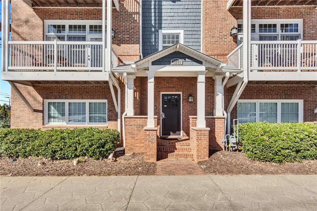 1 bedroom, 1 bathroom condominium sold at 1258 Dekalb Avenue 129, Atlanta, GA 30307