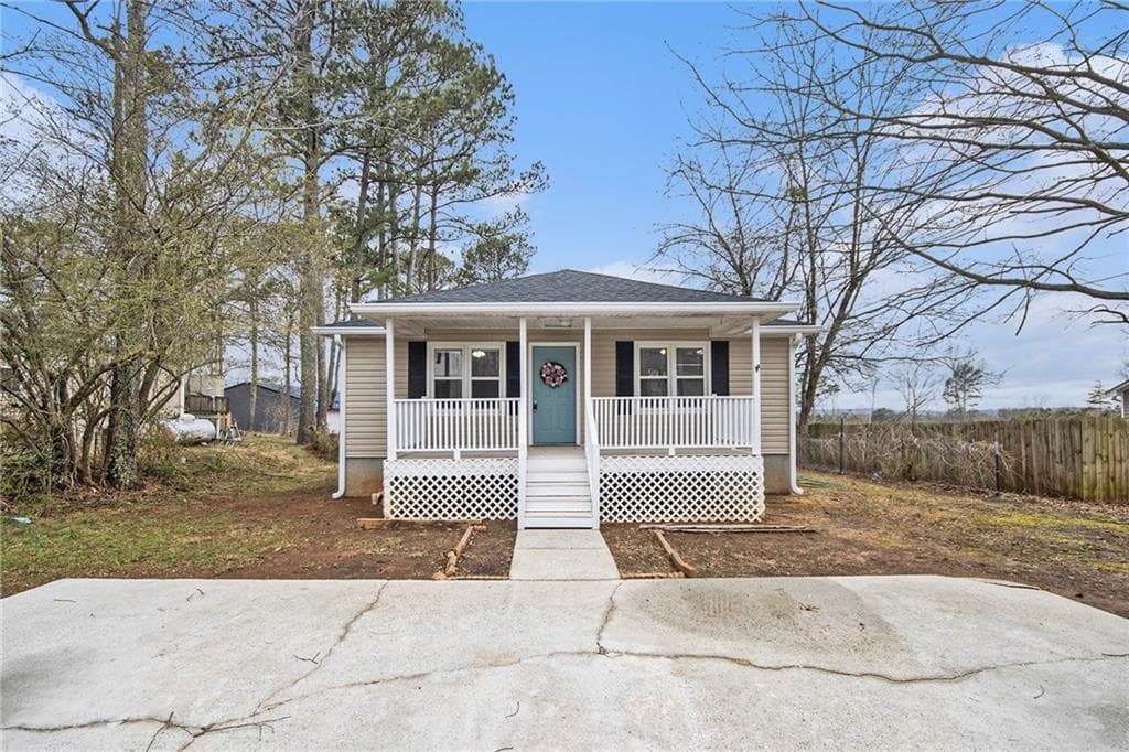 2 bedroom, 1 bathroom single family residence sold at 104 Ayers St, Bremen, GA 30110