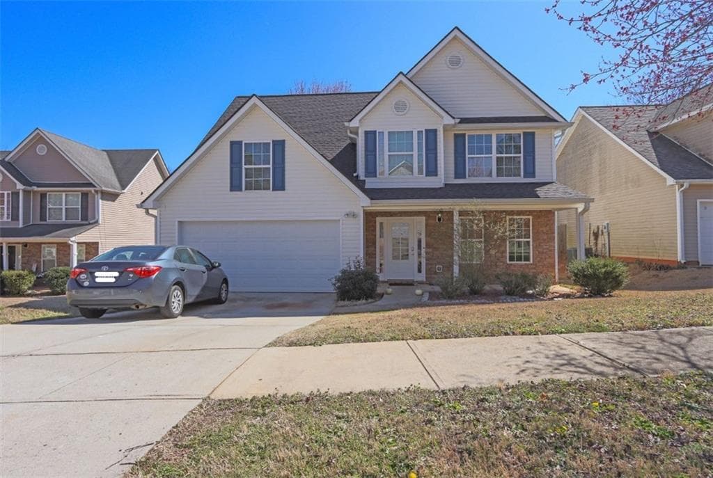 4 bedroom, 3 bathroom single family residence sold at 4047 Round Stone Trail, Snellville, GA 30039