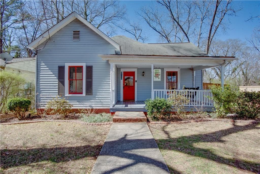 3 bedroom, 2 bathroom single family residence sold at 3065 Park Street, East Point, GA 30344