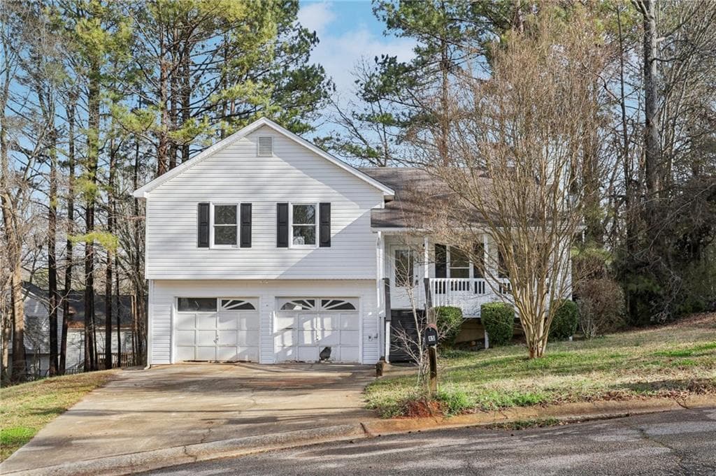 3 bedroom, 2 bathroom single family residence sold at 45 Villa Rosa Court, Temple, GA 30179