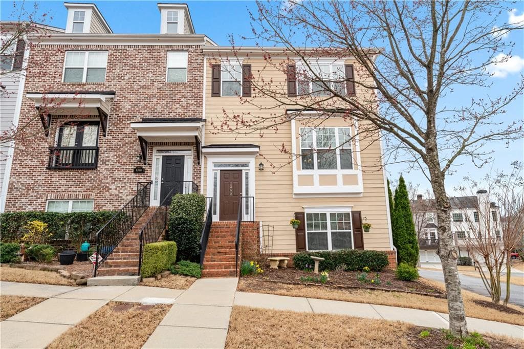 1262 Park Pass Row, Suwanee, GA 30024 — most recent listing photo