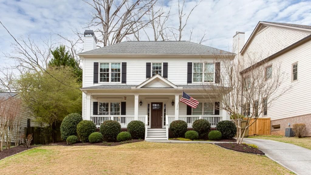 4 bedroom, 3 bathroom single family residence sold at 2800 Georgian Drive, Brookhaven, GA 30341