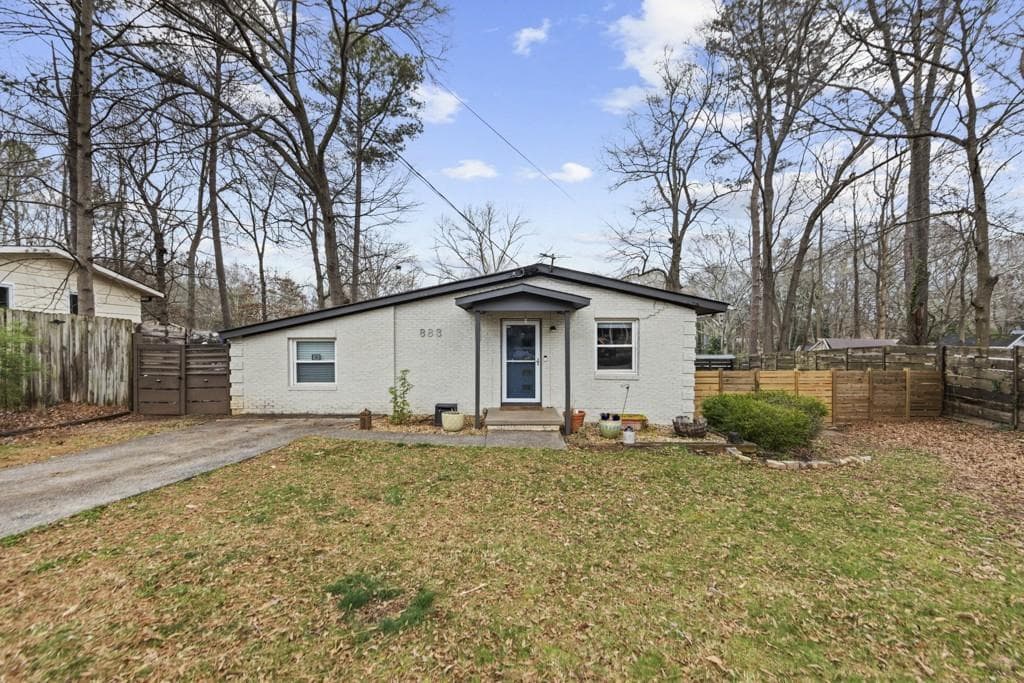 3 bedroom, 2 bathroom single family residence sold at 883 VERONA Drive, Clarkston, GA 30021