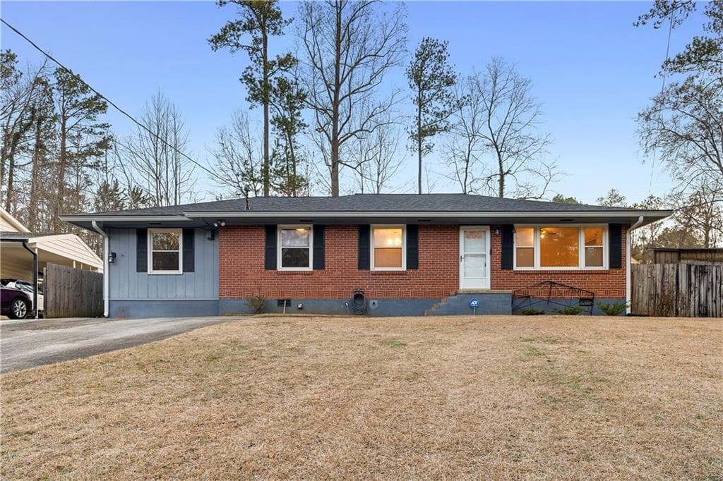 4 bedroom, 1 bathroom single family residence sold at 1893 Kenwood Road, Smyrna, GA 30082