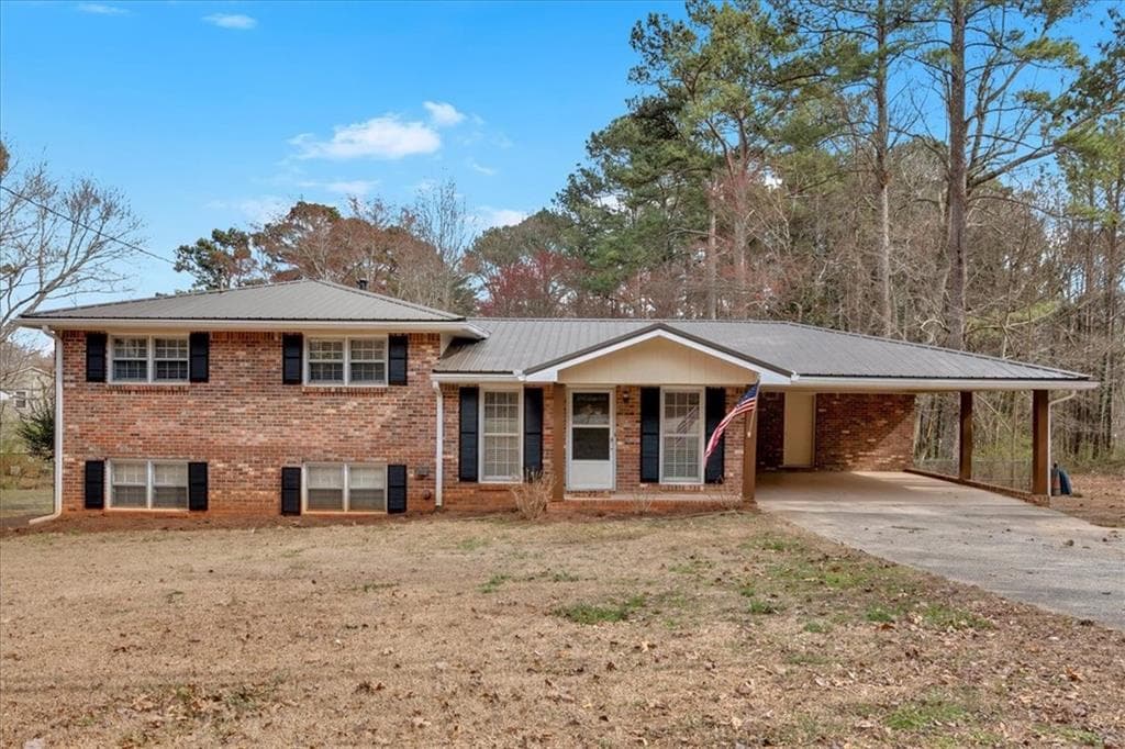 3 bedroom, 2 bathroom single family residence sold at 4480 Highway 5, Douglasville, GA 30135
