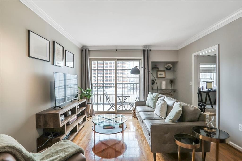 2 bedroom, 2 bathroom condominium sold at 199 14th Street 1110, Atlanta, GA 30309