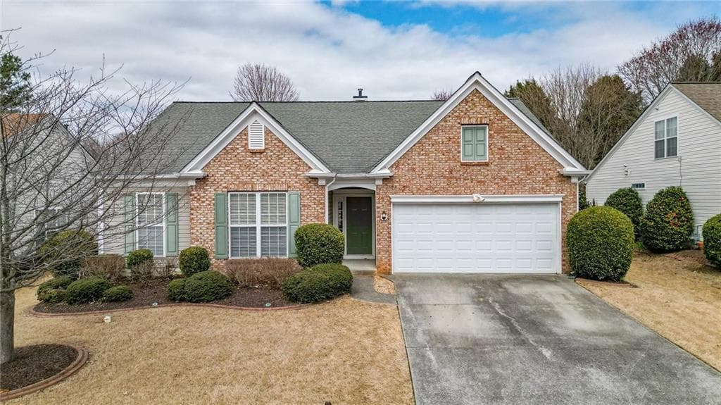 3 bedroom, 2 bathroom single family residence sold at 916 Santa Anita Drive, Woodstock, GA 30189