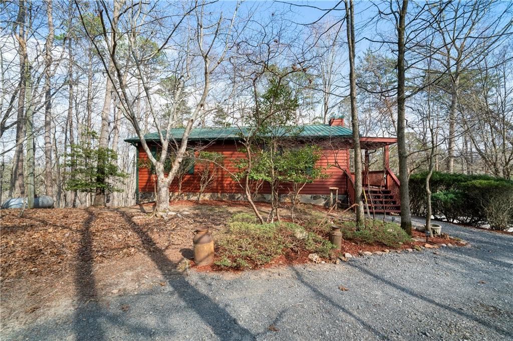 3 bedroom, 3 bathroom single family residence sold at 59 Rivoli Circle, Ellijay, GA 30540