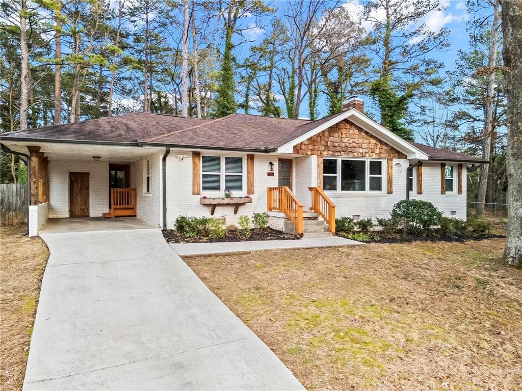 3 bedroom, 2 bathroom, 1,803 sq ft single family residence sold at 1428 Downs Drive, Atlanta, GA 30311