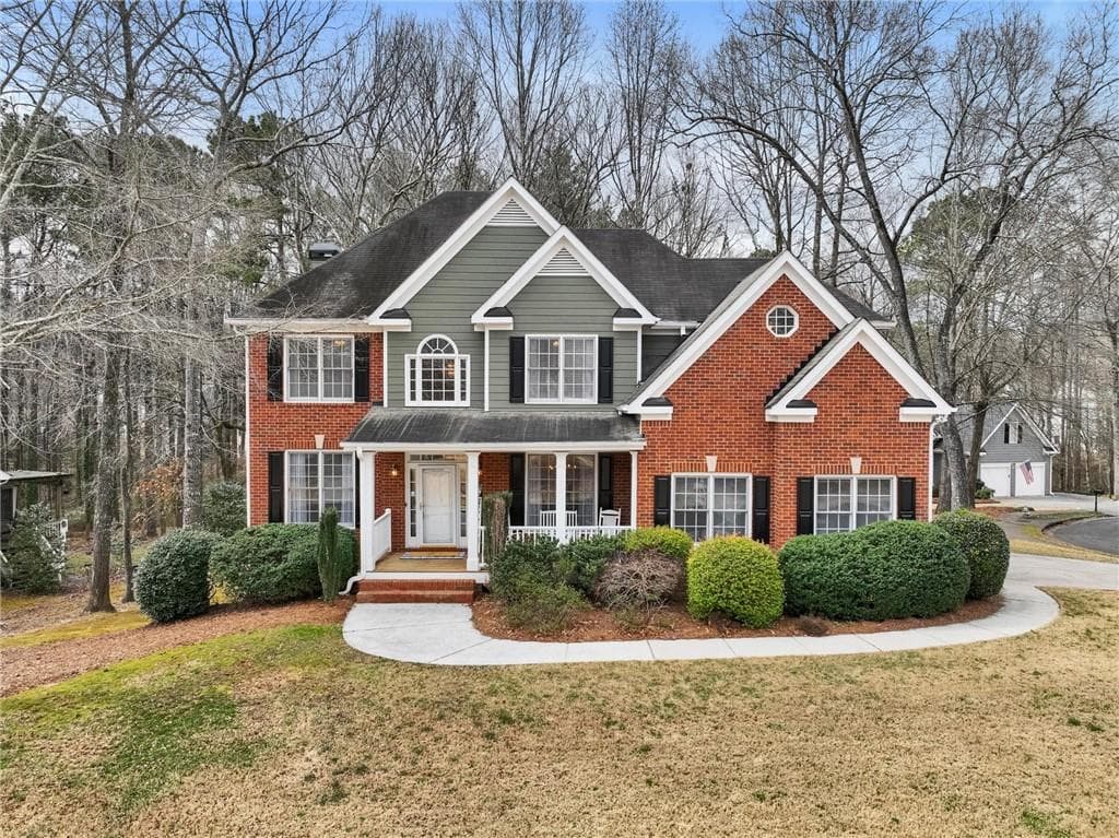 5 bedroom, 3 bathroom single family residence sold at 5712 Overlook Circle, Powder Springs, GA 30127