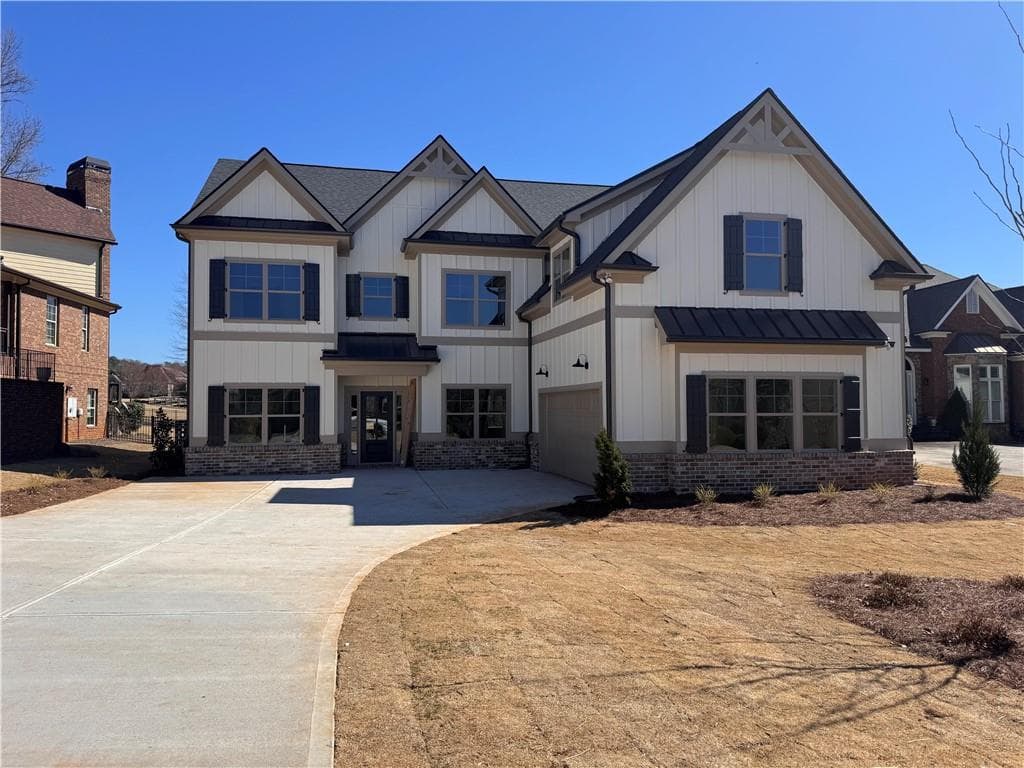 5 bedroom, 4 bathroom single family residence sold at 925 Old Forge Lane, Jefferson, GA 30549
