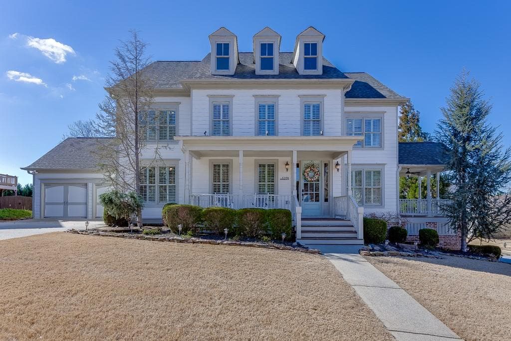 5 bedroom, 4 bathroom single family residence sold at 6209 Grand Reunion Drive, Hoschton, GA 30548