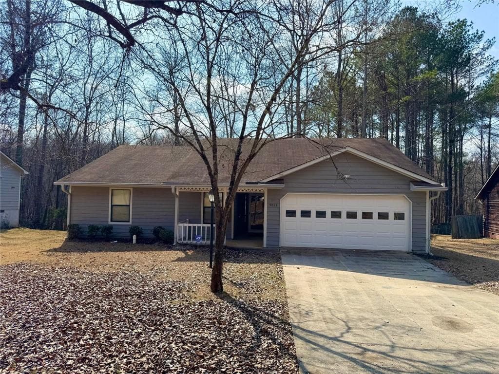 3 bedroom, 2 bathroom single family residence sold at 9033 Greystone Road, Jonesboro, GA 30238