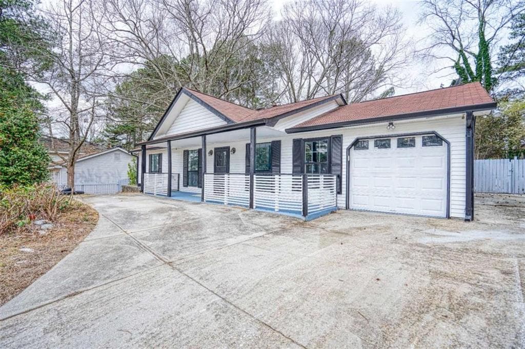 5 bedroom, 3 bathroom single family residence sold at 1891 Hemming Way, Lithonia, GA 30058