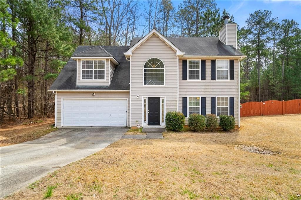 3 bedroom, 3 bathroom single family residence sold at 3999 Craggy Perch, Douglasville, GA 30135
