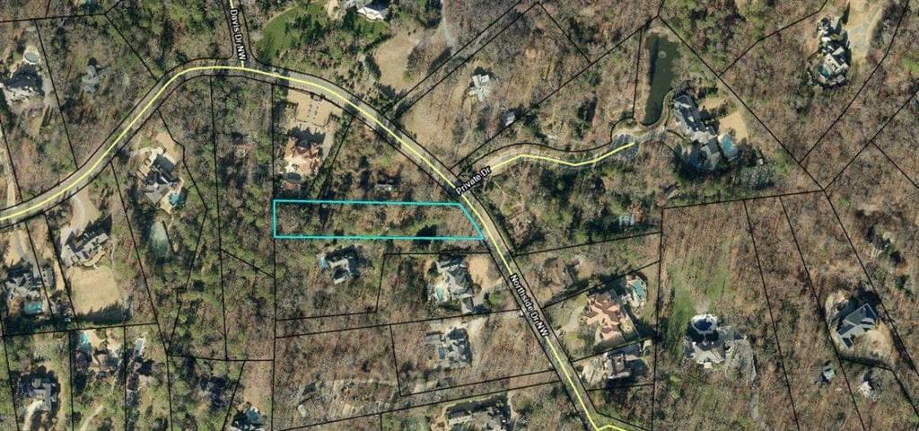 single family residence sold at 4606 Northside Drive, Sandy Springs, GA 30327