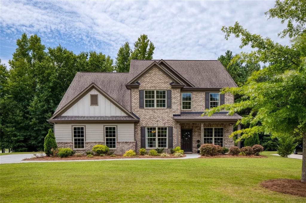 5 bedroom, 5 bathroom single family residence sold at 200 Bexley Parkway, Tyrone, GA 30290