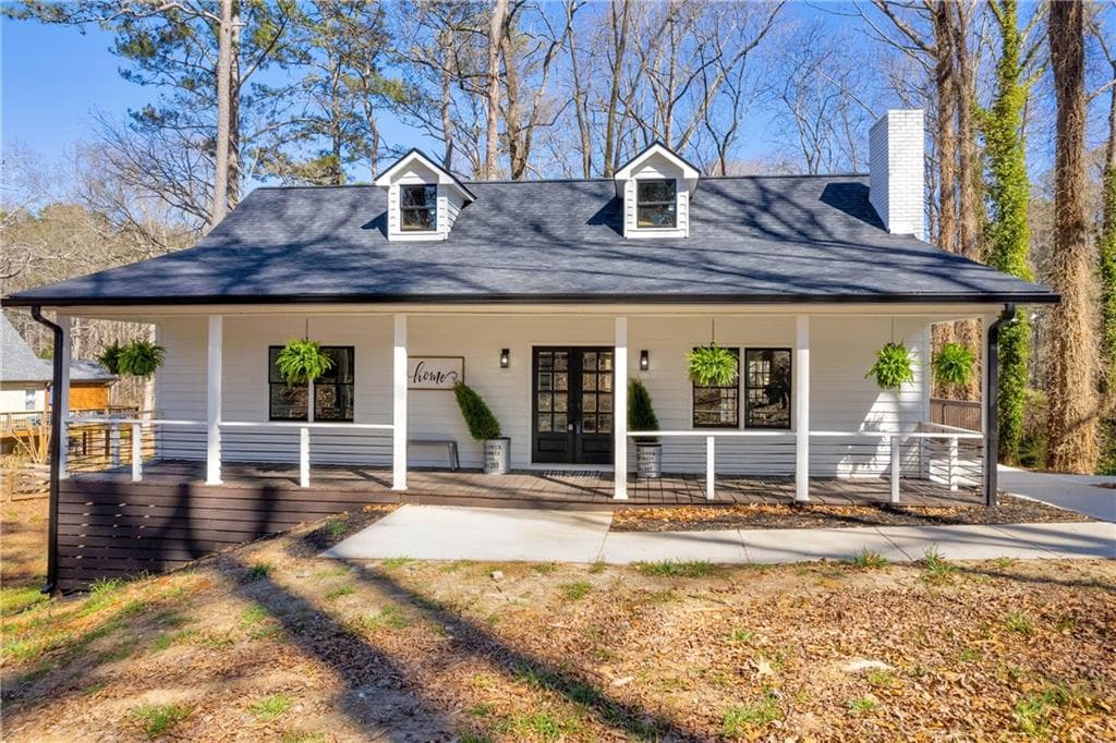 5 bedroom, 4 bathroom single family residence sold at 16215 Hopewell Road, Alpharetta, GA 30004 — photo 1 of 1