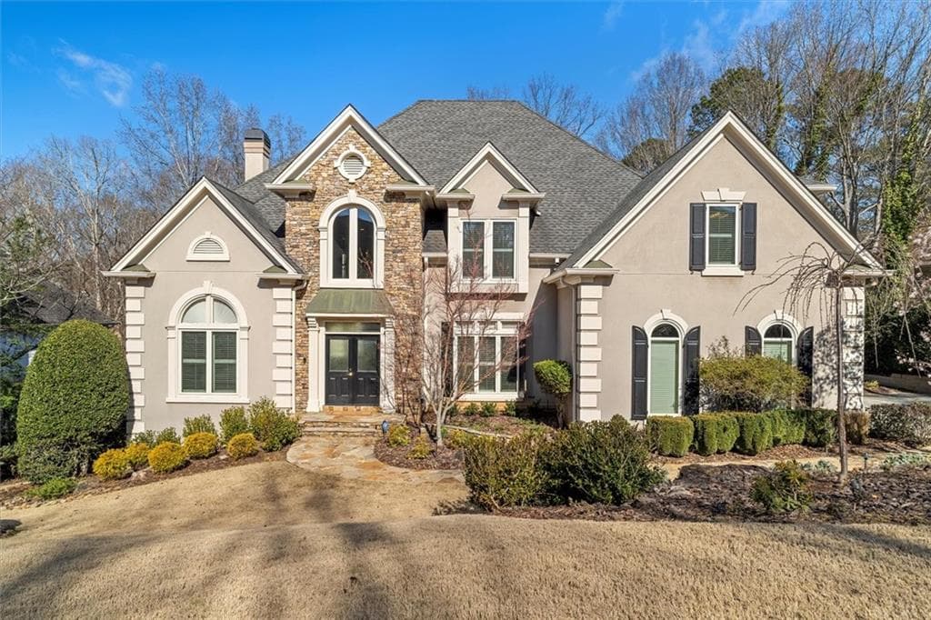 5 bedroom, 7 bathroom single family residence sold at 8210 Sentinae Chase Drive, Roswell, GA 30076