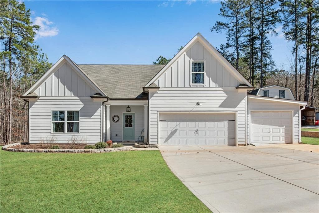 4 bedroom, 3 bathroom single family residence sold at 555 Masters Way, Athens, GA 30607