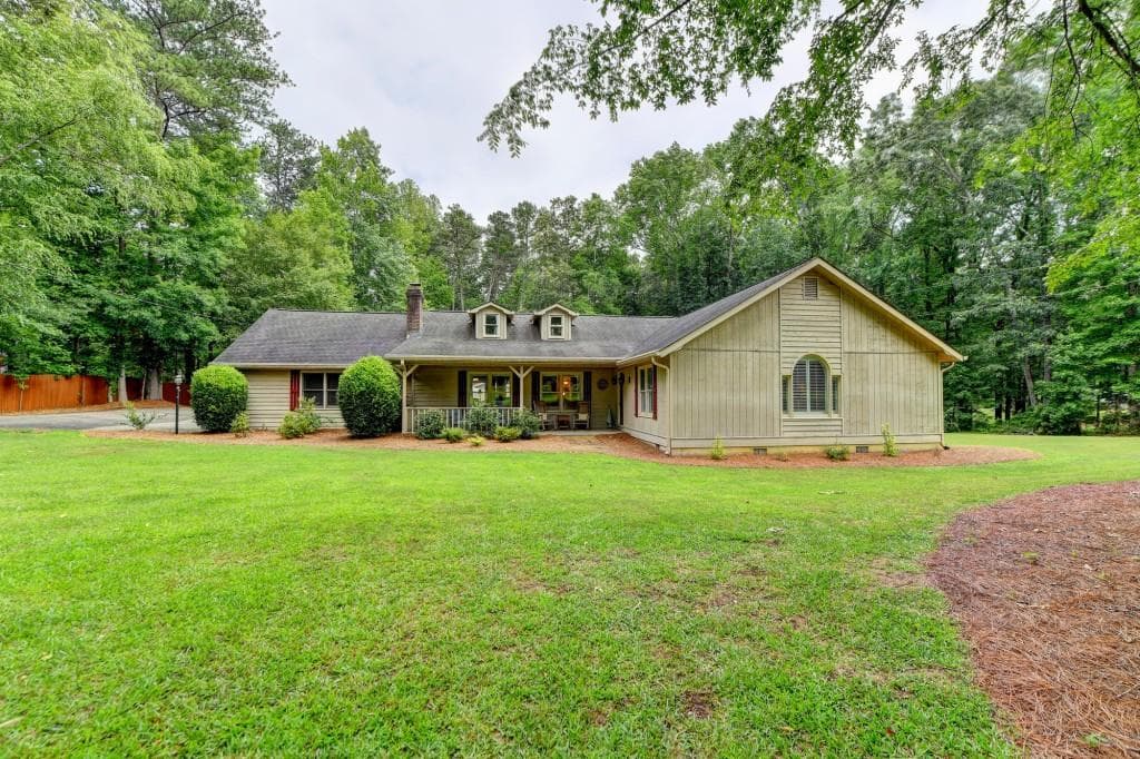 637 Rock Springs Road, Lawrenceville, GA 30043 — most recent listing photo