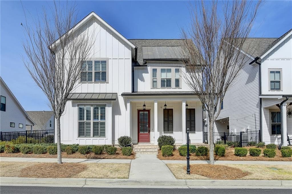 3 bedroom, 4 bathroom single family residence sold at 1043 Harvest Park Lane, Suwanee, GA 30024