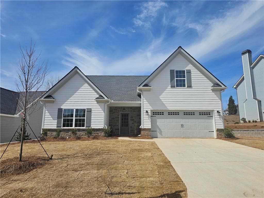 4 bedroom, 3 bathroom single family residence sold at 4071 LINKS Boulevard, Jefferson, GA 30549