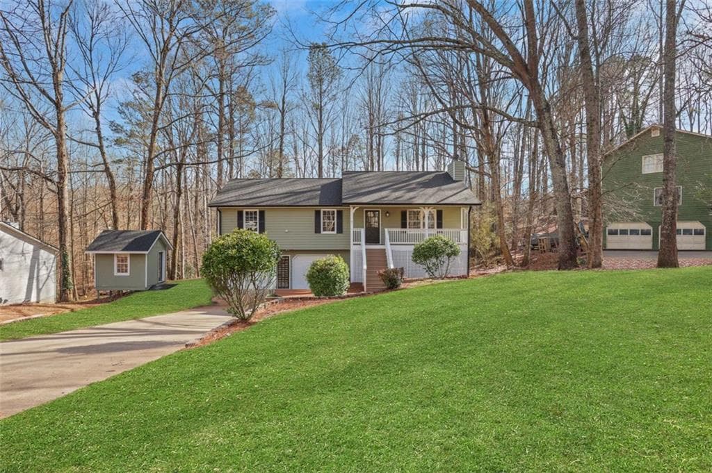 4 bedroom, 3 bathroom single family residence sold at 2401 Westland Way, Acworth, GA 30102