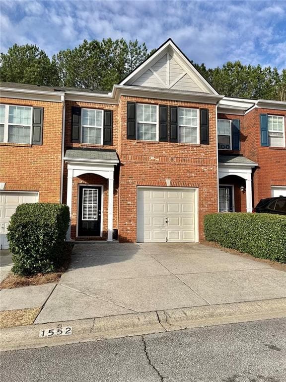 1552 Viero Drive, Lawrenceville, GA 30044 — most recent listing photo