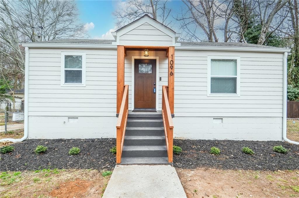 2 bedroom, 2 bathroom single family residence sold at 1096 Ferndale Street, Stone Mountain, GA 30083