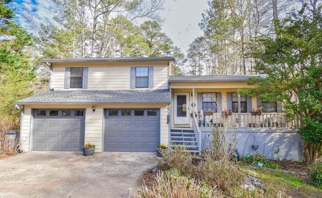 3 bedroom, 2 bathroom single family residence sold at 3702 Cambridge Drive, Marietta, GA 30064