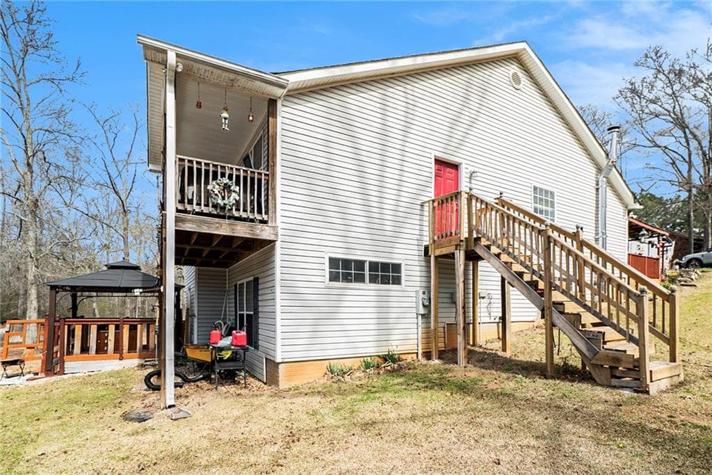4 bedroom, 2 bathroom single family residence sold at 691 Mount Tabor Road, Oxford, GA 30054
