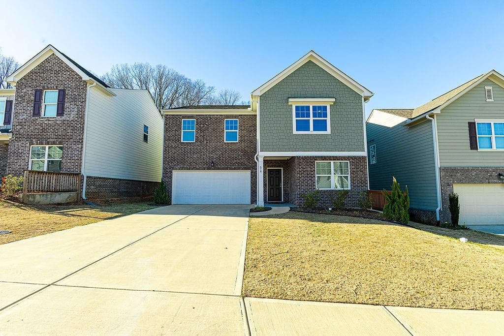 5 bedroom, 3 bathroom, 2,804 sq ft single family residence under contract at 678 Knightsbridge Lane, Winder, GA 30680 — photo 2