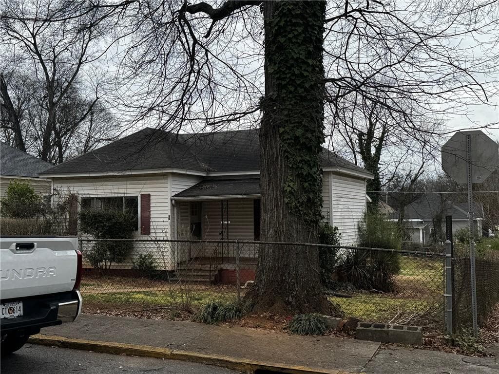 1 bedroom, 1 bathroom single family residence sold at 21 Wingfoot Trail, Cartersville, GA 30120