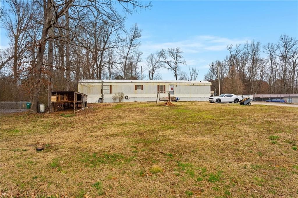 3 bedroom, 2 bathroom single family residence sold at 1200 Derby Dr Drive, Cohutta, GA 30710