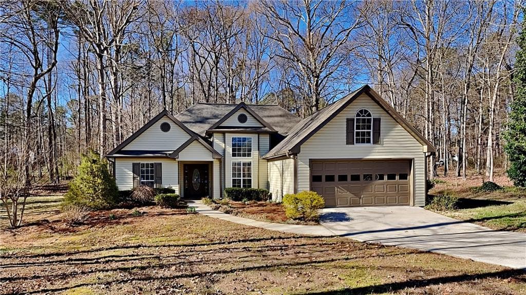 3 bedroom, 2 bathroom single family residence sold at 359 Oxford Way, Winder, GA 30680