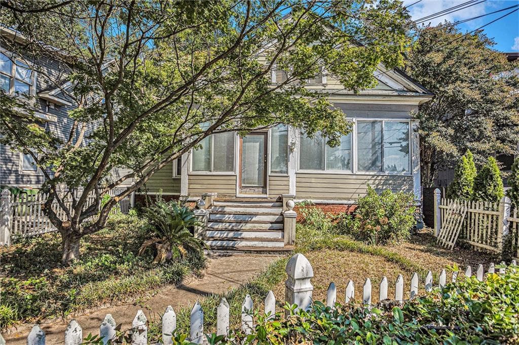 2 bedroom, 2 bathroom, 1,684 sq ft single family residence sold at 1200 Dekalb Avenue, Atlanta, GA 30307