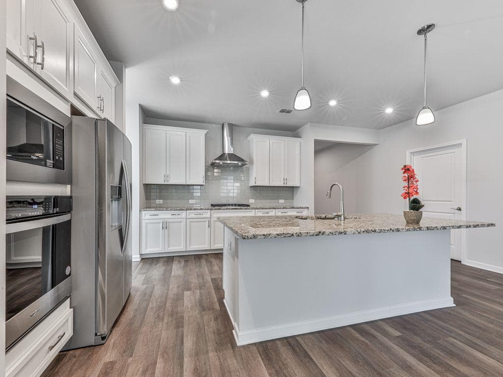 2 bedroom, 2 bathroom, 1,836 sq ft single family residence for sale at 3614 ARROW ROOT Circle, Loganville, GA 30052 — photo 10