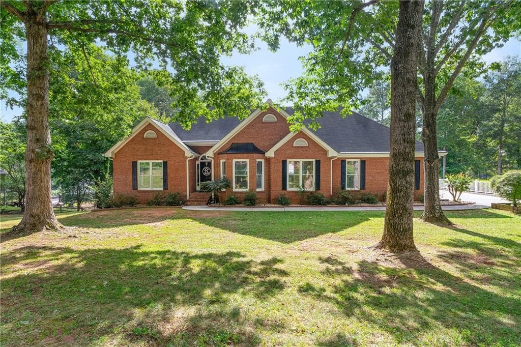 5 bedroom, 3 bathroom single family residence sold at 587 Morgan Court, Hampton, GA 30228