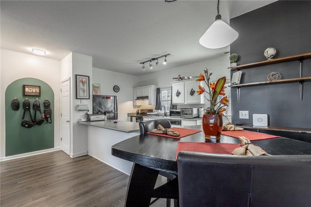 2 bedroom, 3 bathroom townhouse sold at 15 Corinth Road, Cartersville, GA 30121